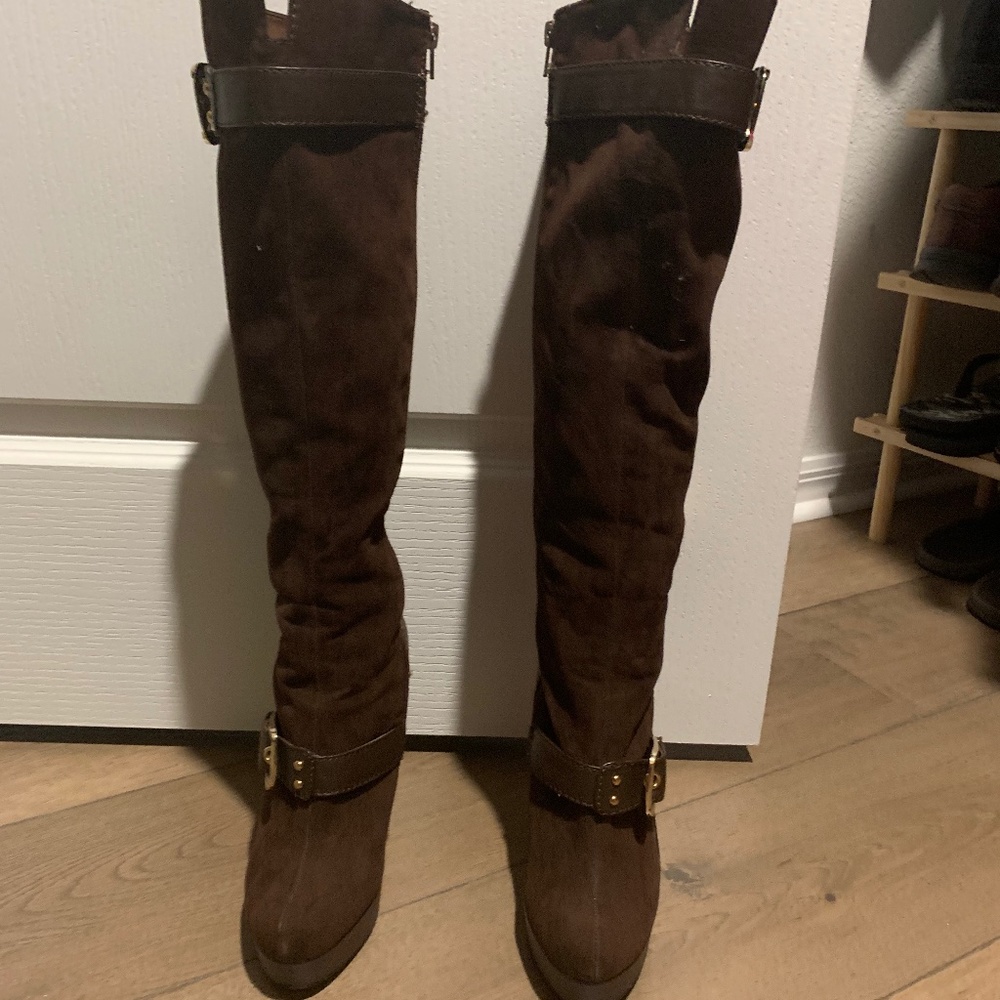 Brown Swede boots